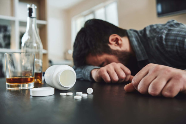 A man passed out after mixing alcohol and Xanax.