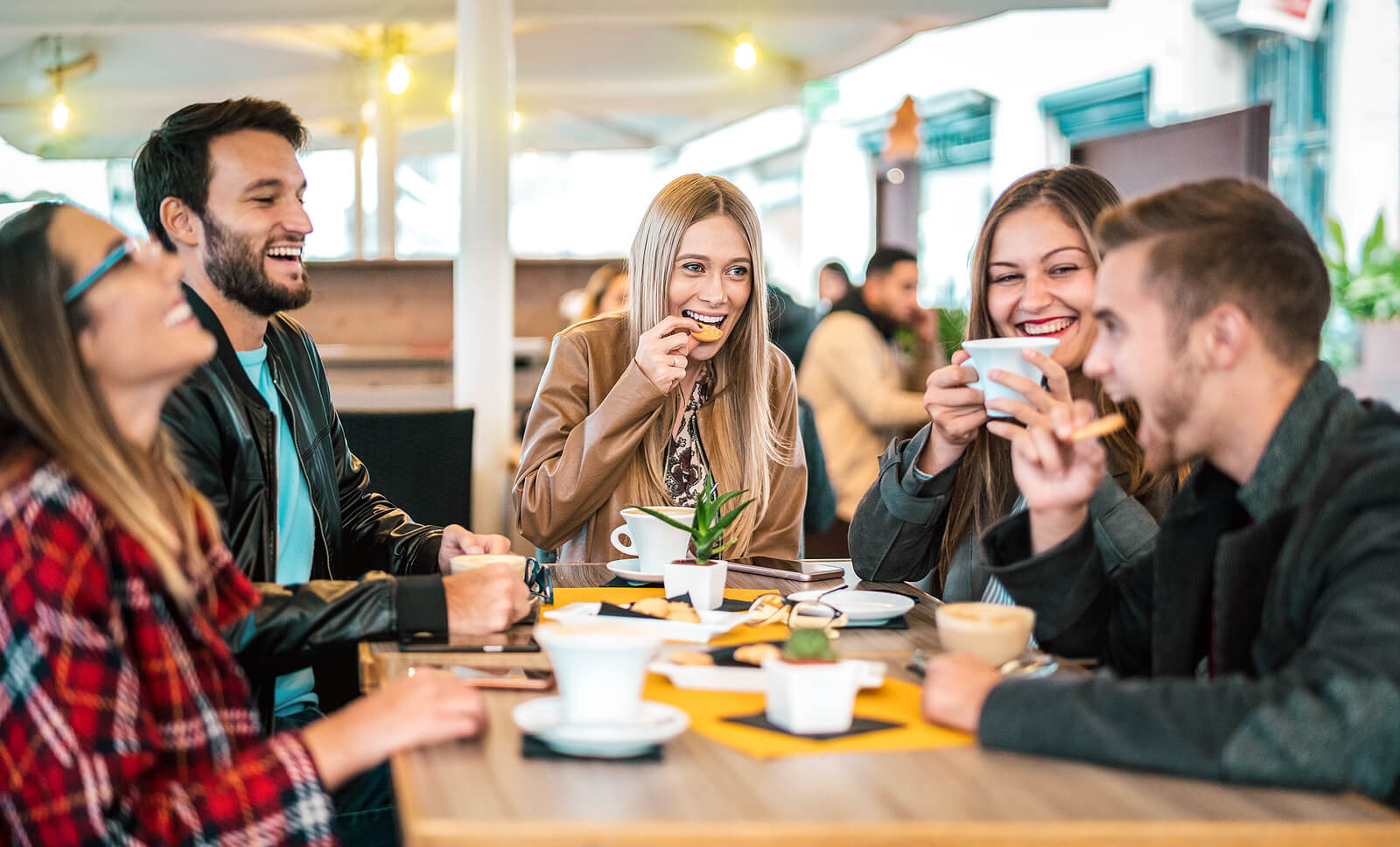 How to Stay Sober When Your Friends Aren't | Silver Maple Recovery